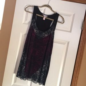 Cabi racer back tank top, well taken care of!